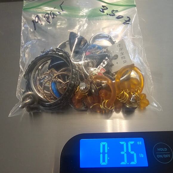 EARRINGS Bundle 19 Pair Fashion JEWELRY Lot Hoop Stud Gift ReSale - Picture 3 of 4